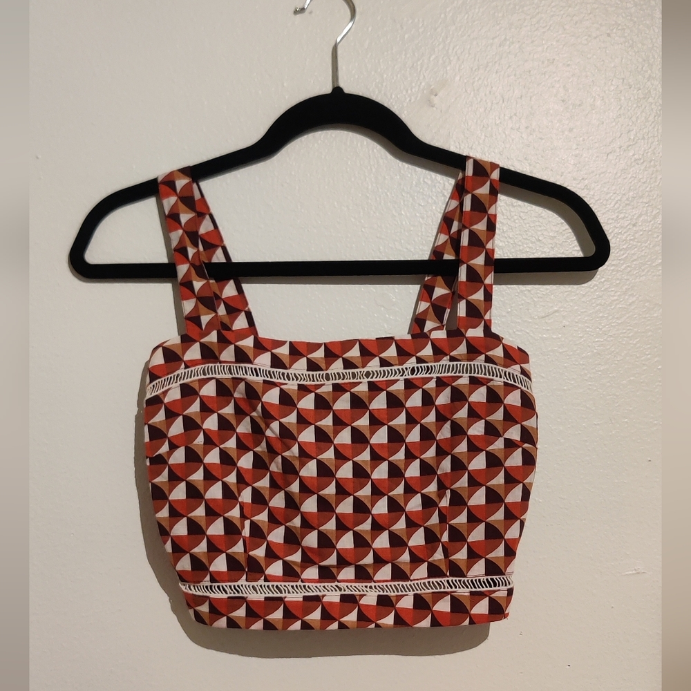 Geometric Print Crop Top